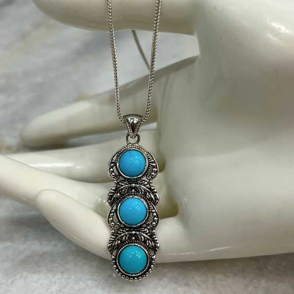 Arizona Sleeping Beauty Turquoise Sterling Silver Trilogy Pendant Neckla… - Picture 4 of 14